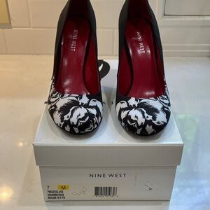 Nine West Black and White Floral Heels